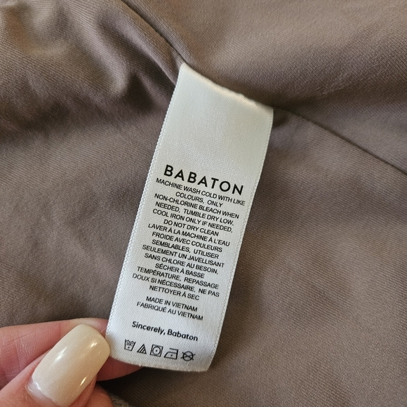 Aritzia Babaton Contour Squareneck Bodysuit Taupe Size Medium - Picture 5 of 7